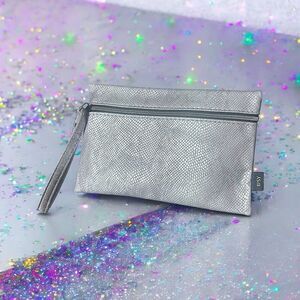 NOVEMBER 2024 Ipsy Glam Bag NWOB 5x7” - Bag only